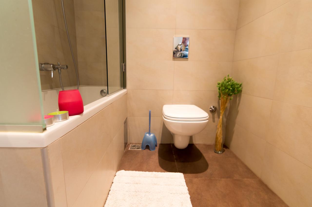 Apartment Mercedes เบลเกรด ภายนอก รูปภาพ